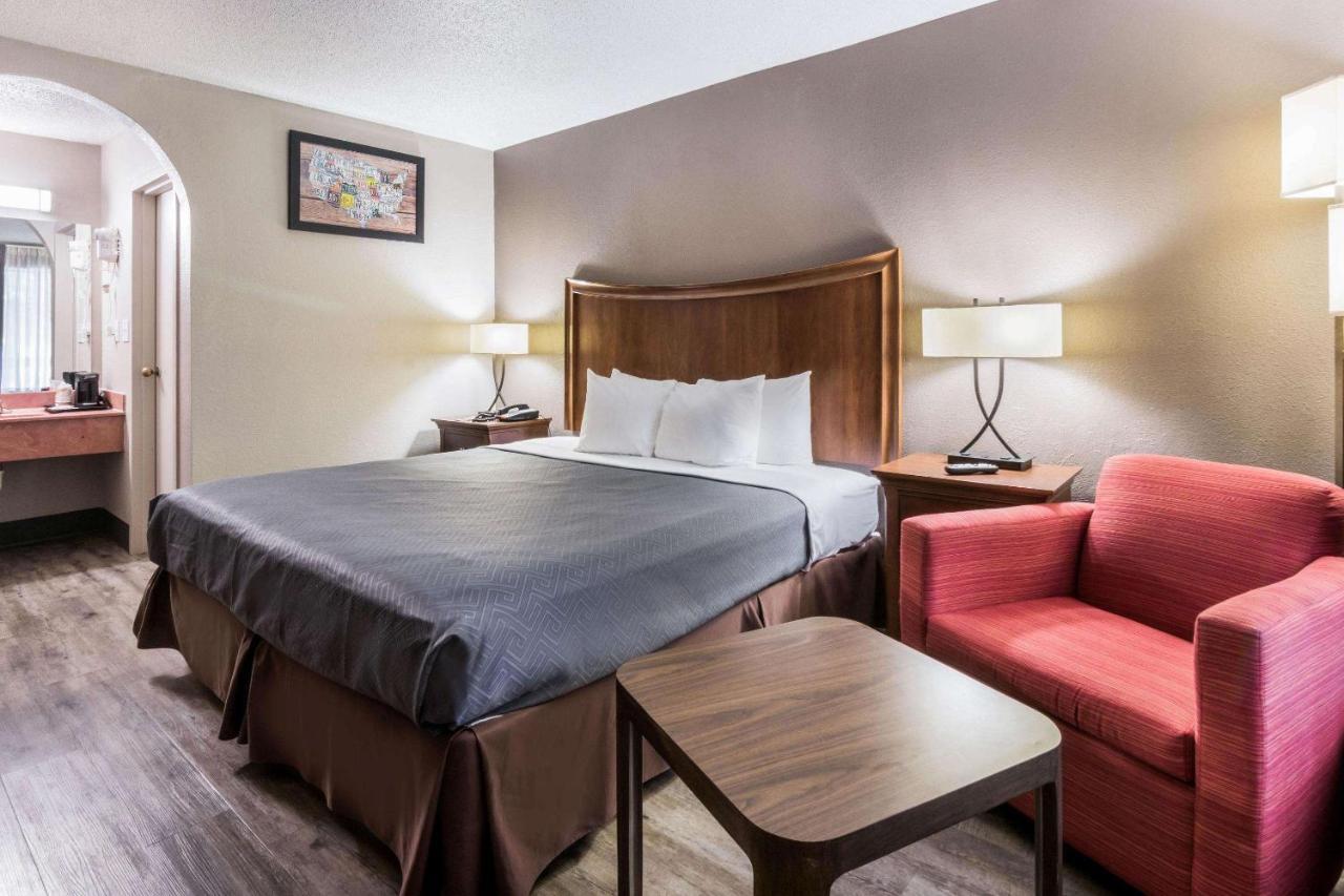 Econo Lodge Gainesville Extérieur photo