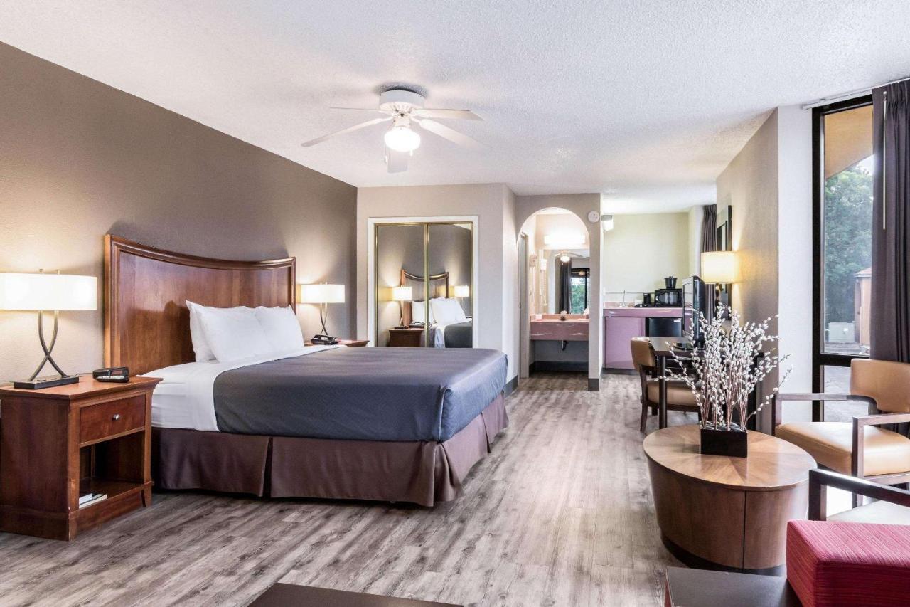 Econo Lodge Gainesville Extérieur photo